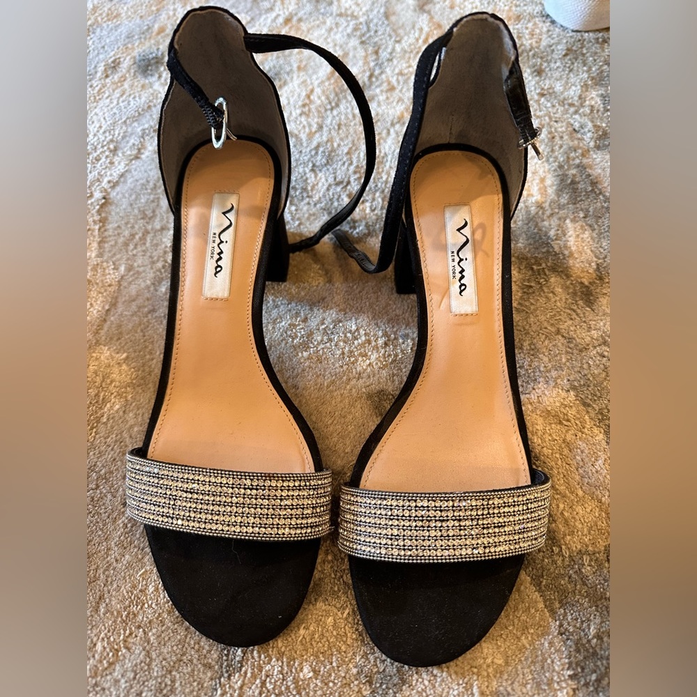 Nina pumps